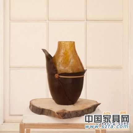 使用天然動物、植物聚合物制作的Botanica系列器皿